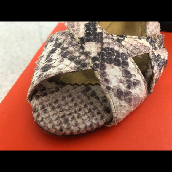 Slingbacks - Picture 2 of 6